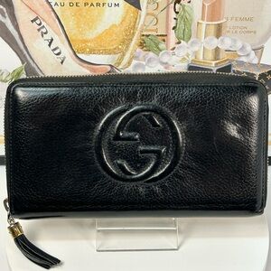GUCCI Soho Black Leather Zip Around Wallet 😍🖤